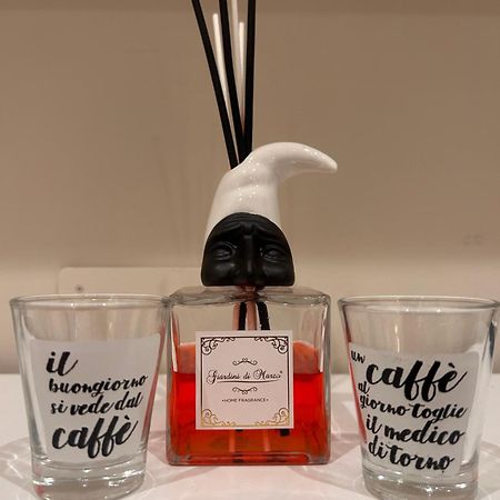나폴리 Il Tempo Di Un Caffe 아파트 외부 사진
